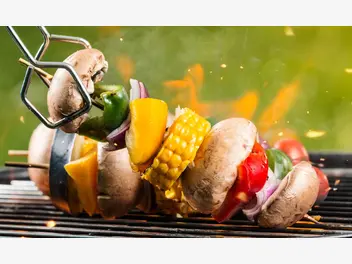 Ilustracja artykułu grill wegetariański – 4 pomysły na wegetariańskie potrawy z grilla