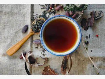 Ilustracja artykułu jak umilić sobie chłodne wieczory? pyszną herbatą!