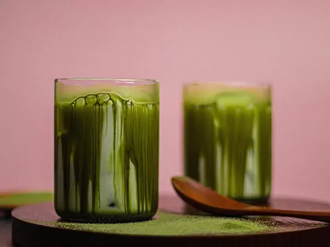 Przepis na matcha latte