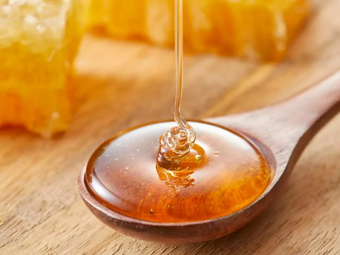 Czas obalić domowe testy miodu