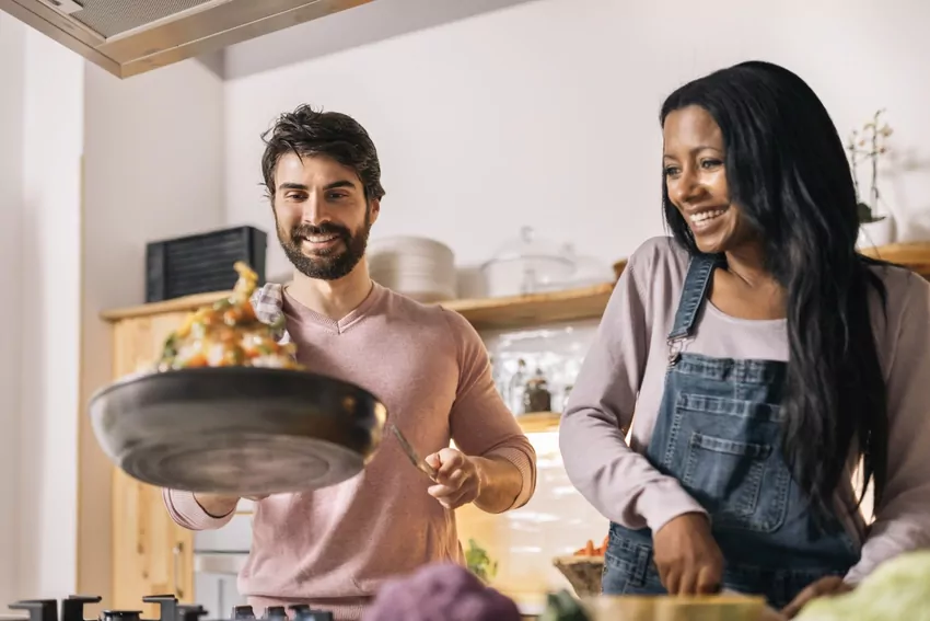 Regularnie sprawdzaj gazetki Lidla online – dzięki temu łatwo zaplanujesz tańsze posiłki Gotowanie