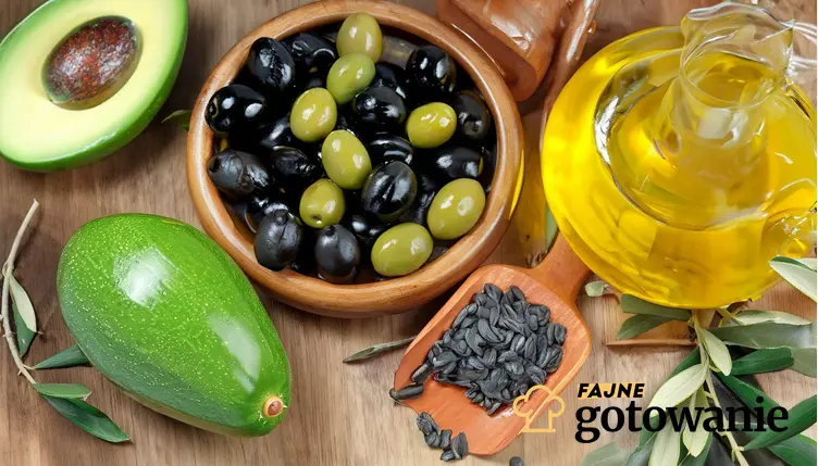 Awokado w towarzystwie oliwek, nasion rzepaku i oleju