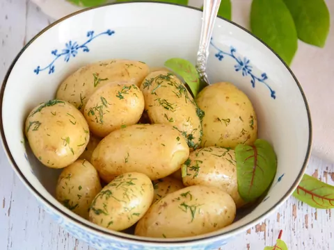 Młode ziemniaki - jędrne i aromatyczne