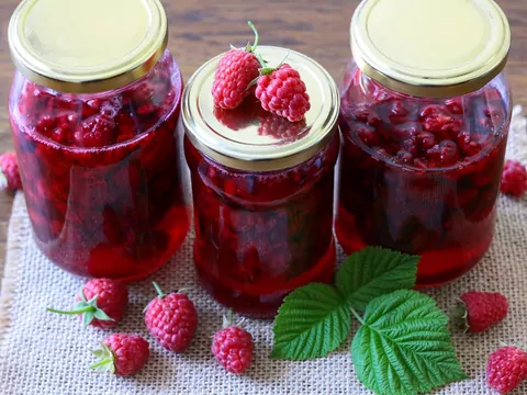 Przepis na domowy sok z malin