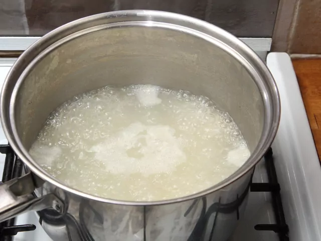 Gotowanie ryżu bez przypaleń