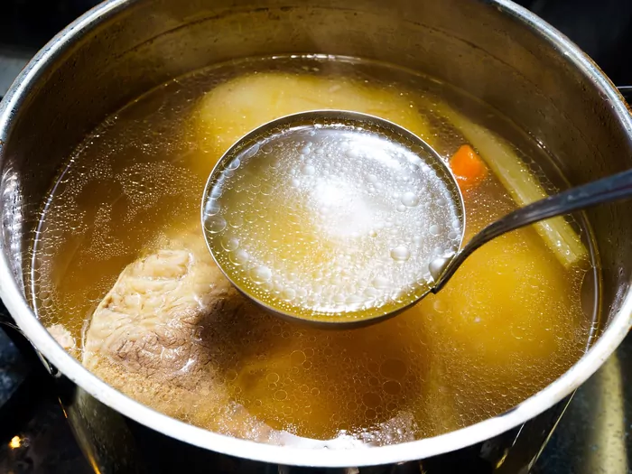 Dlaczego rosół mętnieje