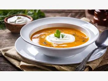 Ilustracja artykułu czym można zabielić zupę zamiast śmietany?