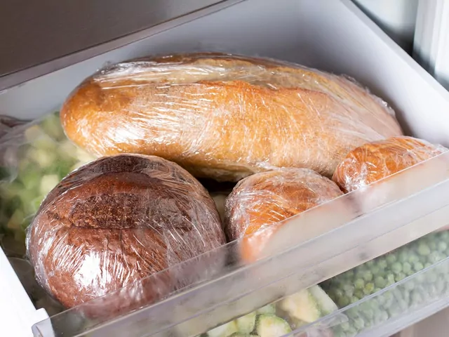 Sposób na mrożenie chleba