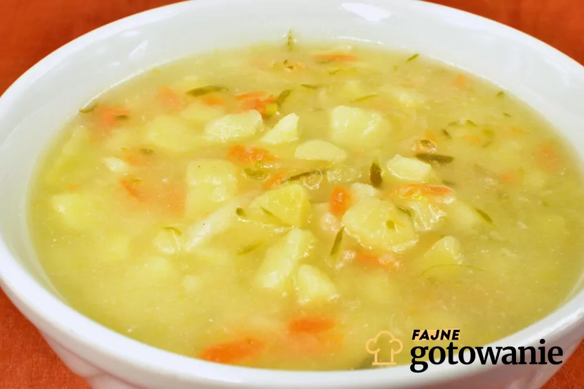 Zupa ogórkowa