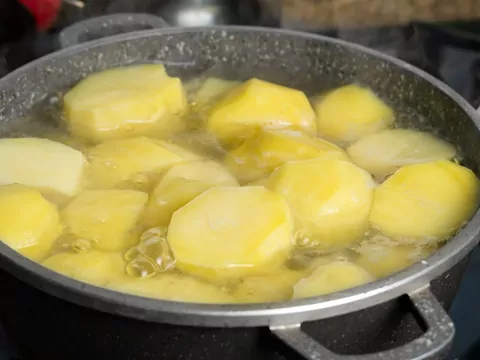 Gotowanie ziemniaków - najlepszy sposób