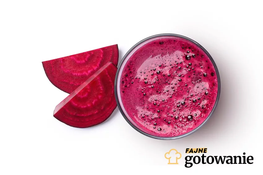 Sok z buraka w szklance