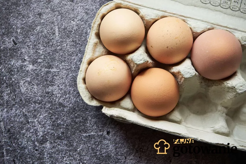 Jajka w pudełku