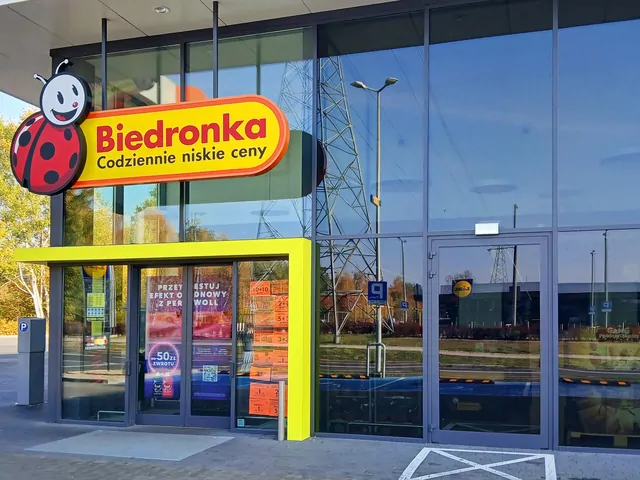 Promocja na wafelki Familijne w Biedronce