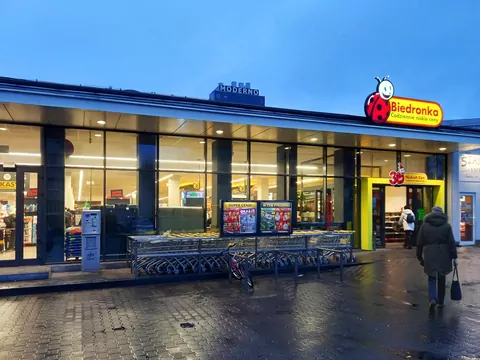 Wyprzedaż kosmetyków w Biedronce