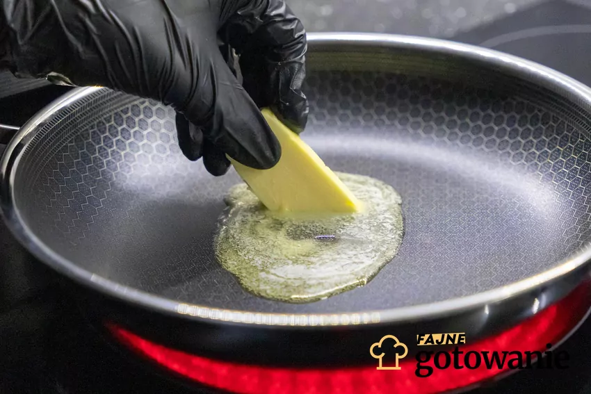 Rozpuszczanie masła