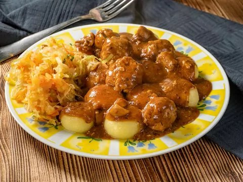 Z czym podać kluski śląskie