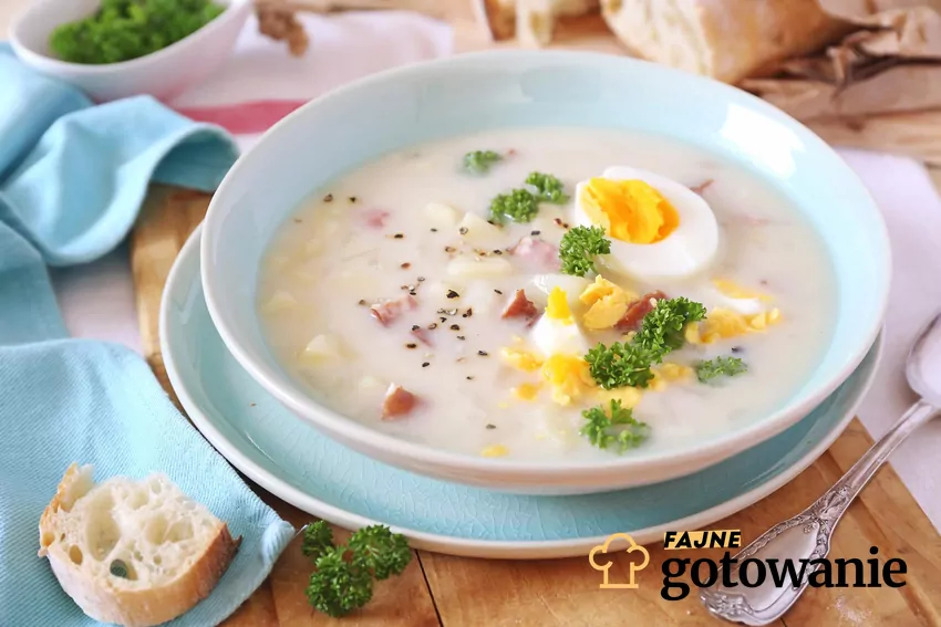 Żurek w talerzu