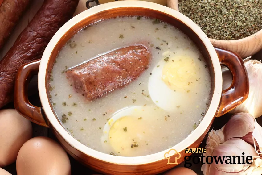 Żurek w garnku