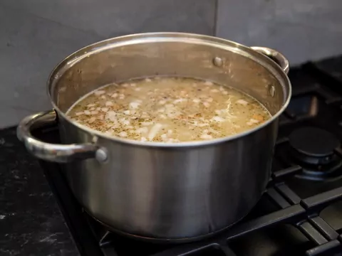 Najlepsze przyprawy do żurku