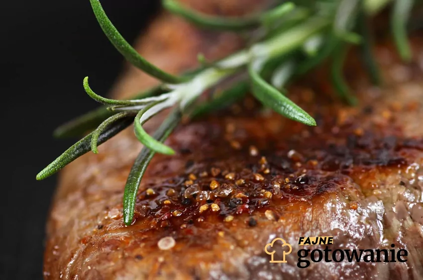 Pieczeń z rozmarynem