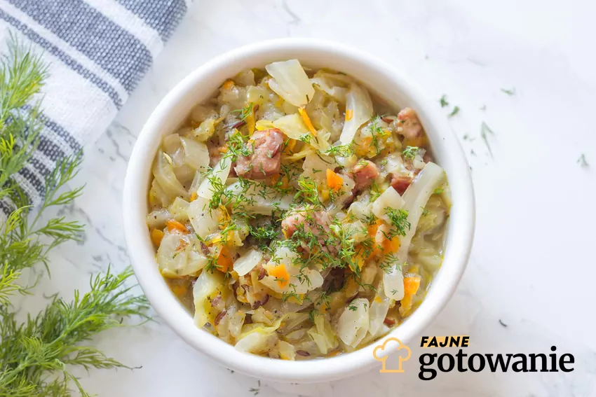 Miska z kapustą