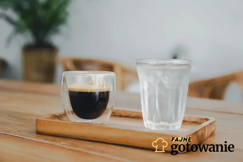 Po co jest woda do espresso