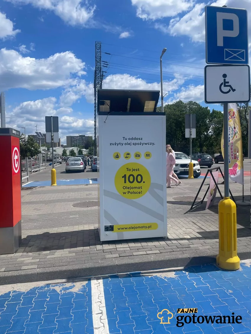 Powstaje coraz więcej olejomatów na terenie całego kraju Olejomat pod Wola Parkiem w Warszawie