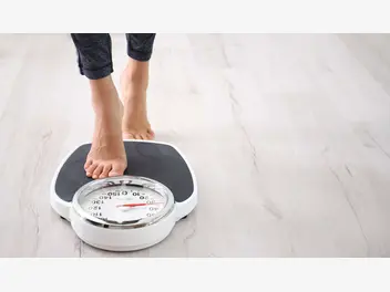 Ilustracja artykułu co jeść, aby schudnąć 10 kg w 2 tygodnie?