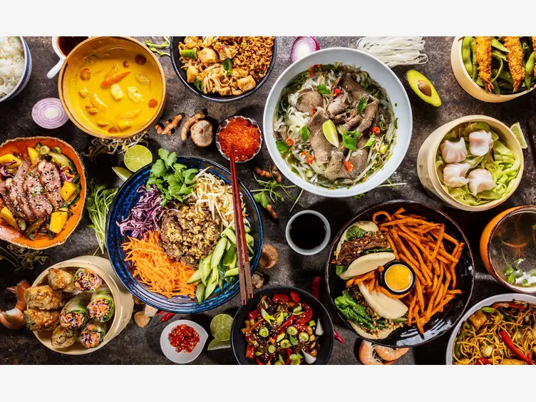 Ilustracja: Kuchnia azjatycka - charakterystyka, typowe dania, przepisy, porady