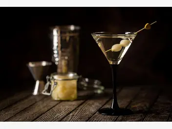 Ilustracja z czym pić martini bianco