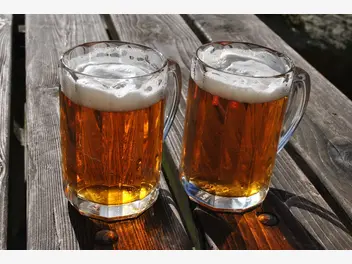 Ilustracja czy piwo bezalkoholowe ma alkohol