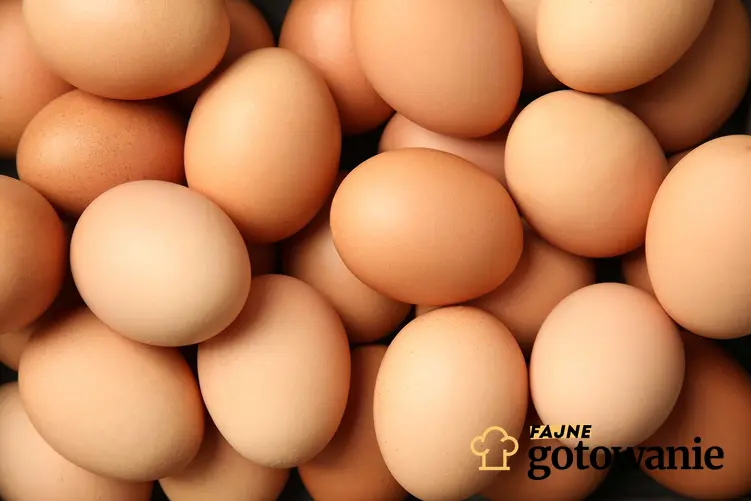 Ile gram białka, ma jajko