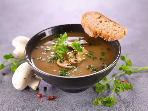 Zupa chlebowa
