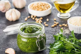 Ilustracja przepisu na: pesto pietruszkowe