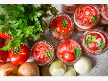 Ilustracja przepisu na: sałatka z pomidorów do słoika
