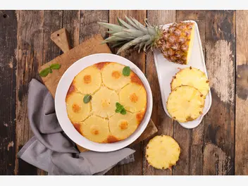 Ilustracja przepisu na: ciasto z ananasem