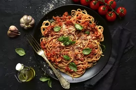 Ilustracja przepisu na: spaghetti bolognese