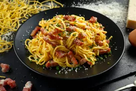 Ilustracja przepisu na: carbonara z boczkiem