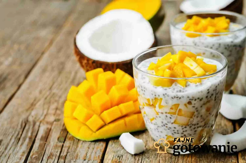 Pudding chia z musem mango