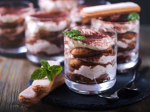 Przepis: tiramisu w pucharkach