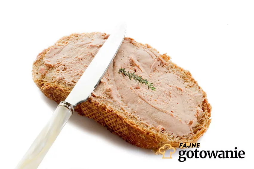 Pasztet francuski na tostach