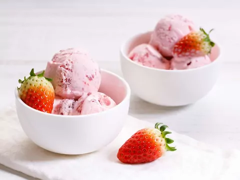 Przepis: lody z truskawek
