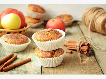 Ilustracja przepisu na: muffinki z jabłkami