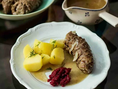 Przepis: zrazy zawijane ze schabu