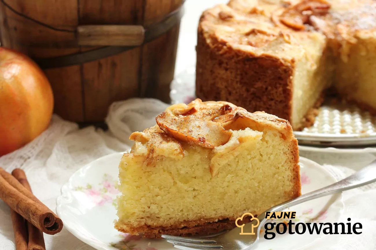 Puszyste Ciasto Z Jabkami Na Oleju