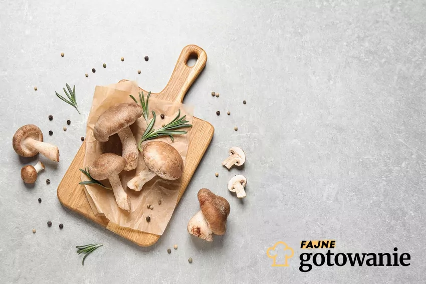 Polędwiczki w sosie pieczarkowym Polędwiczki w kremowym sosie
