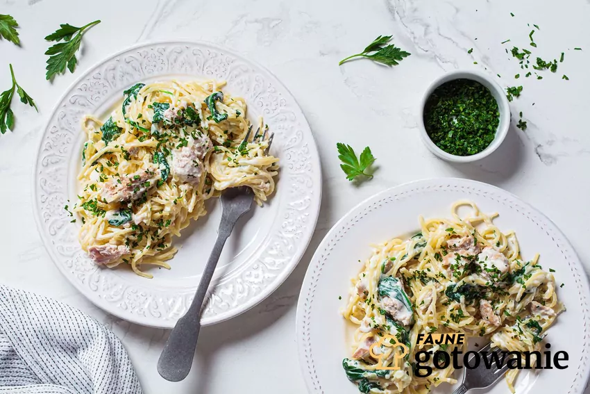 Pasta ze szpinakiem i tuńczykiem