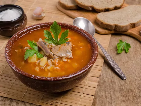 Przepis: zupa rybna