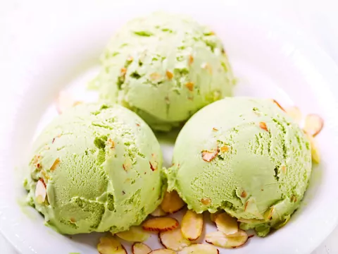 Przepis: Lody pistacjowe