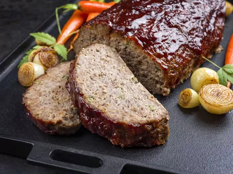 Przepis: pieczeń rzymska z warzywami